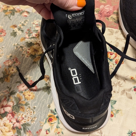 Topo Atmos Road Neutral High Cushion Wide Toe Box women's size 9.5 Euro size 41 - Picture 7 of 9